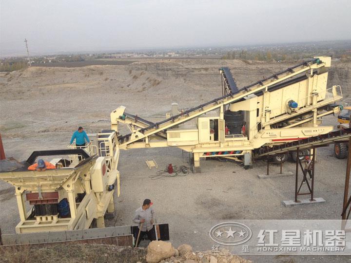 時產200方全自動碎石機生產現(xiàn)場，出料均勻，粒形好看