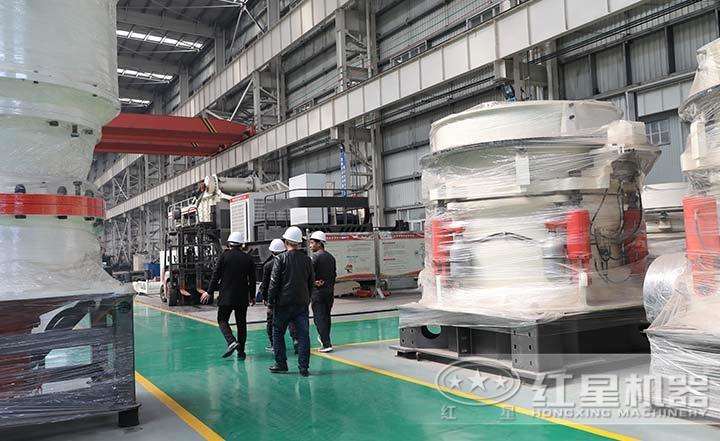 多缸液壓圓錐破碎機，自動化程度高，液壓馬達調整排料口