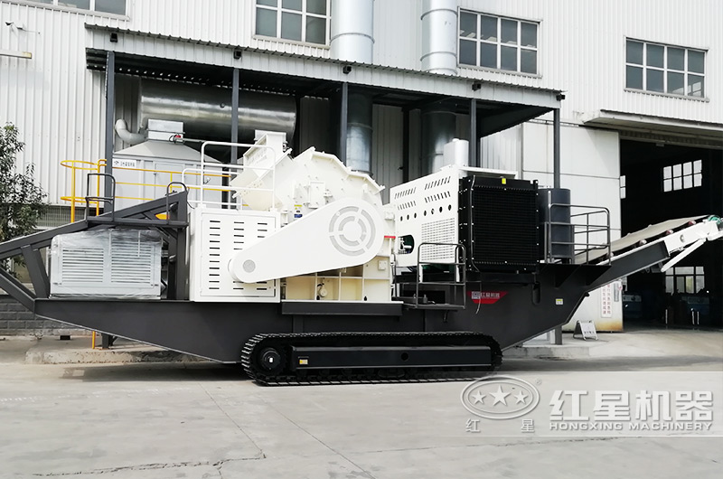 小型移動治沙機圖片，履帶式