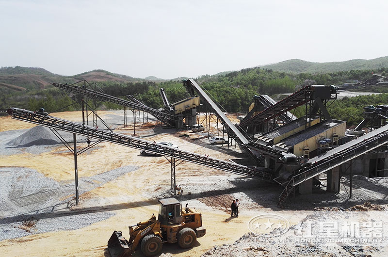 碎石機加工生產(chǎn)現(xiàn)場 碎石機加工生產(chǎn)現(xiàn)場