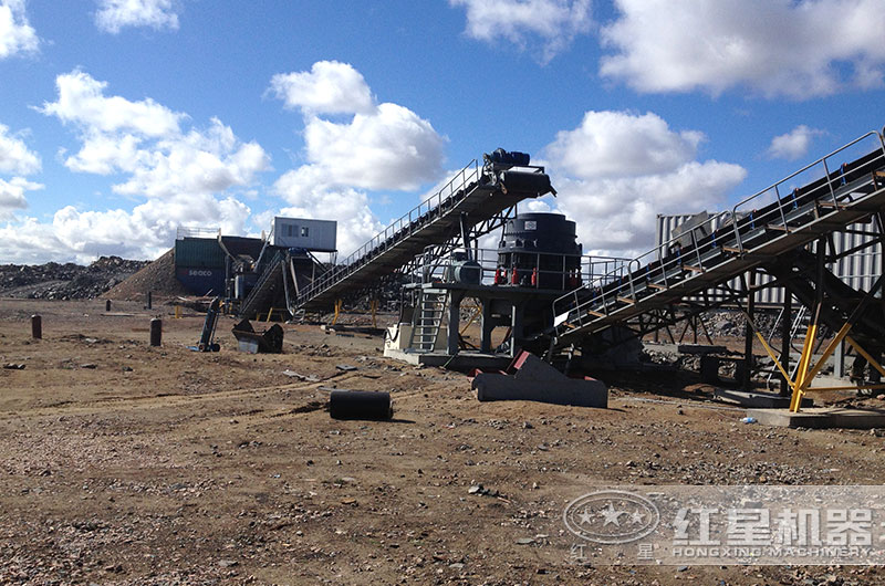 圓錐破碎機(jī)生產(chǎn)現(xiàn)場(chǎng)圖片 圓錐破碎機(jī)生產(chǎn)現(xiàn)場(chǎng)圖片